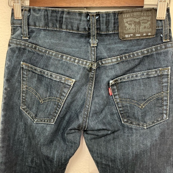 Levi's Other - Levi's kids Demin Blue Straight-Leg Jeans with Distressed Finish Sz 10 Regular‎